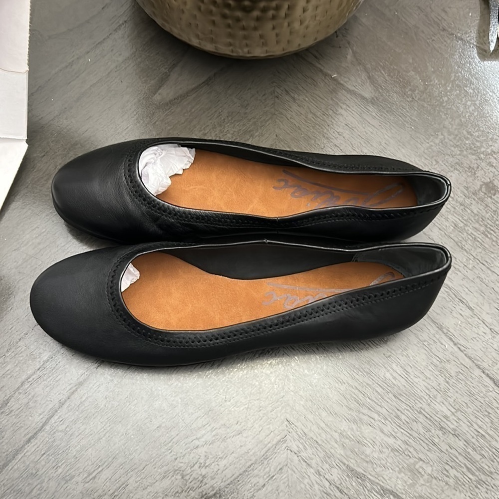 ZODIAC Women's Sonia Ballet Flats - Picture 6 of 12